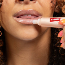 Load image into Gallery viewer, NEW CARMEX Lip Gloss Shimmer - Vanilla 10g
